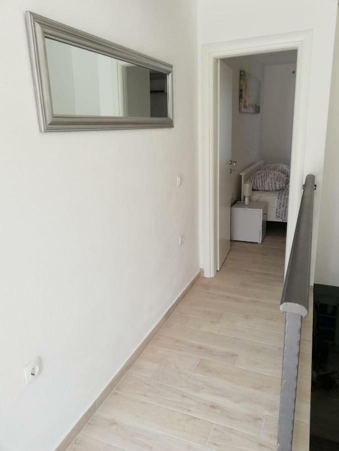 Apartment Porat Trogir Eksteriør bilde