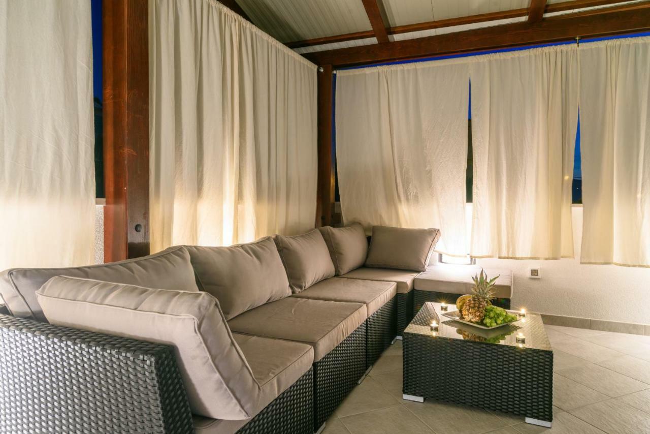 Apartment Porat Trogir Eksteriør bilde