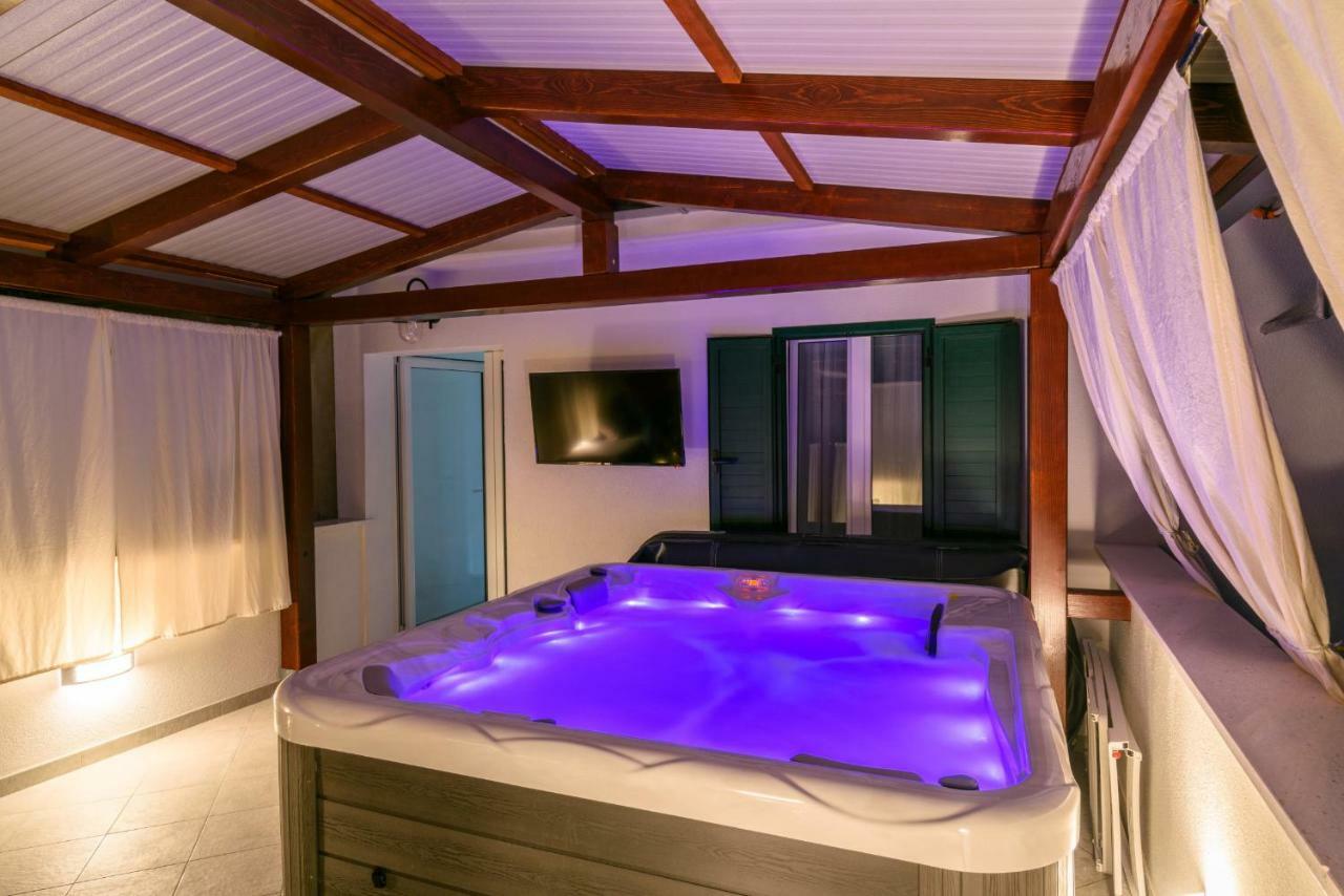 Apartment Porat Trogir Eksteriør bilde