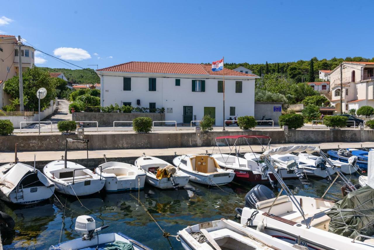 Apartment Porat Trogir Eksteriør bilde