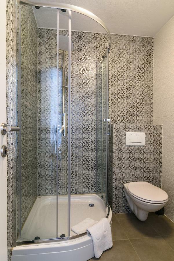 Apartment Porat Trogir Eksteriør bilde