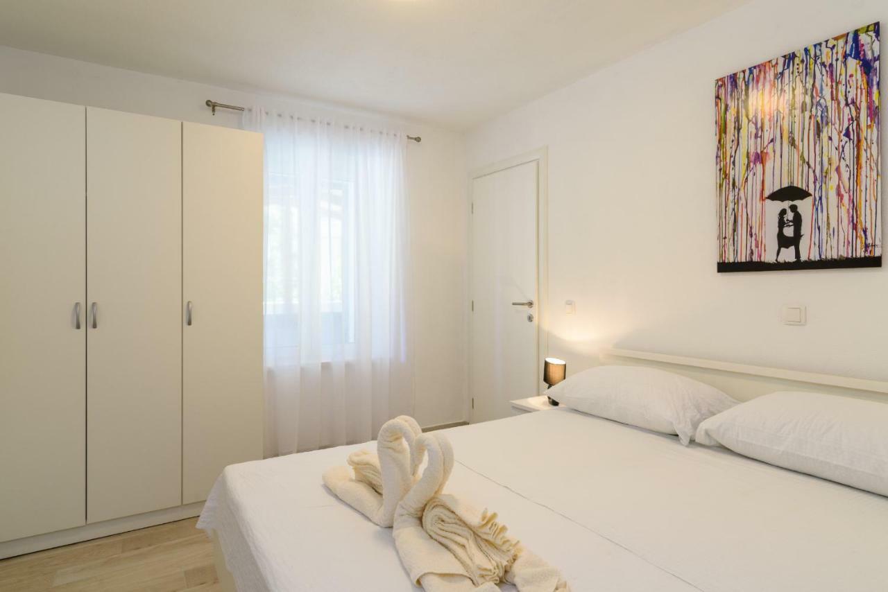 Apartment Porat Trogir Eksteriør bilde